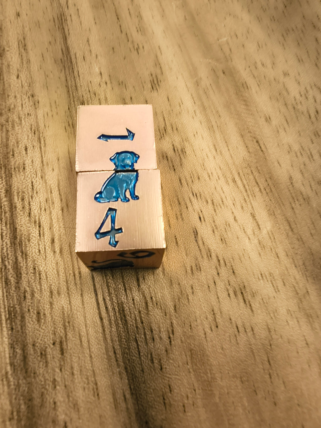 Metal Mahjong Dice | D6 Pair for Mah Jongg | Engraved Dog & Cat Dice | Mah Jongg Dice for Pet-Lovers