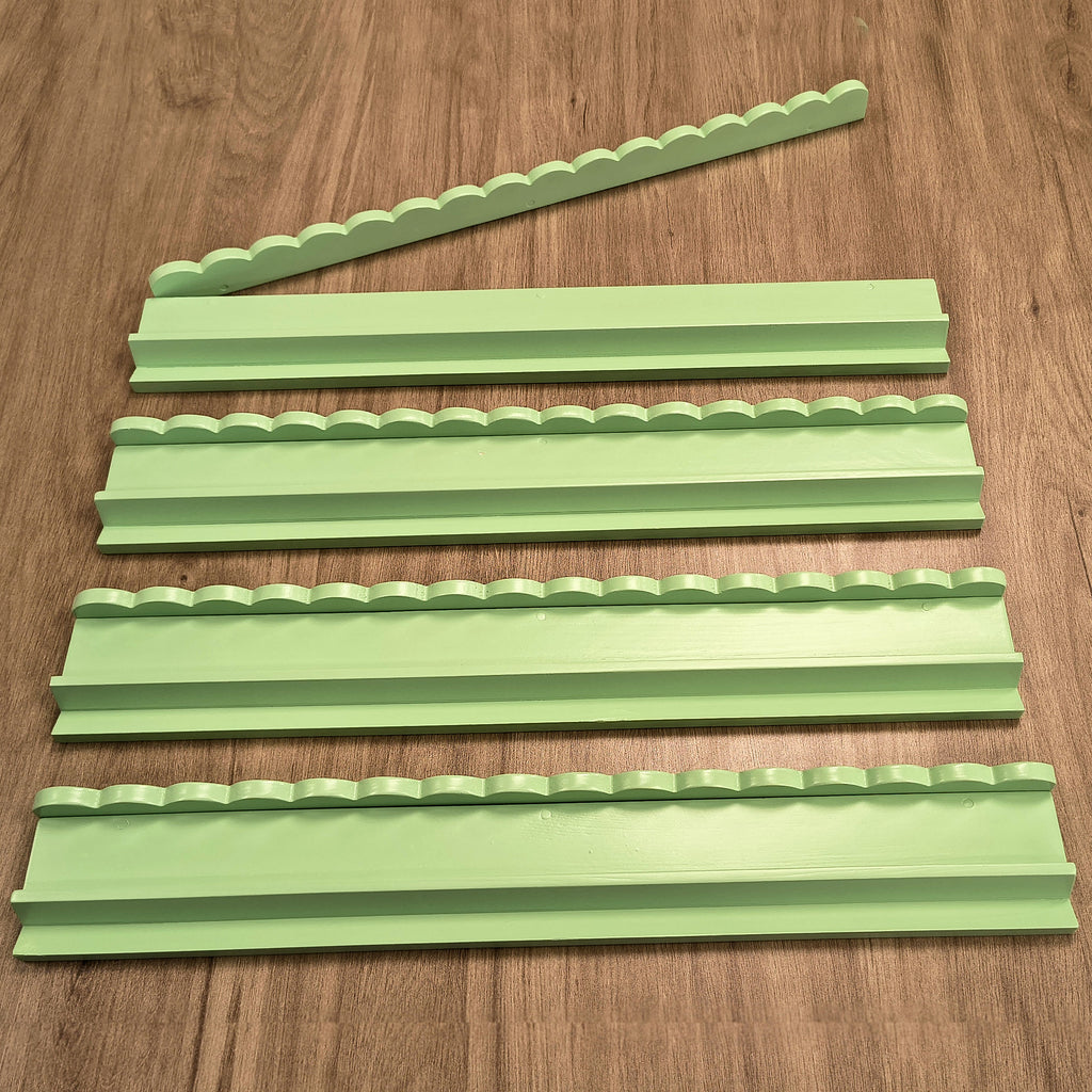 20 Inch Mahjong Racks | Set of 4 Real Wood Tile Racks with Magnetic Scalloped Pushers | Choice of 6 Colors | Mah Jongg Racks
