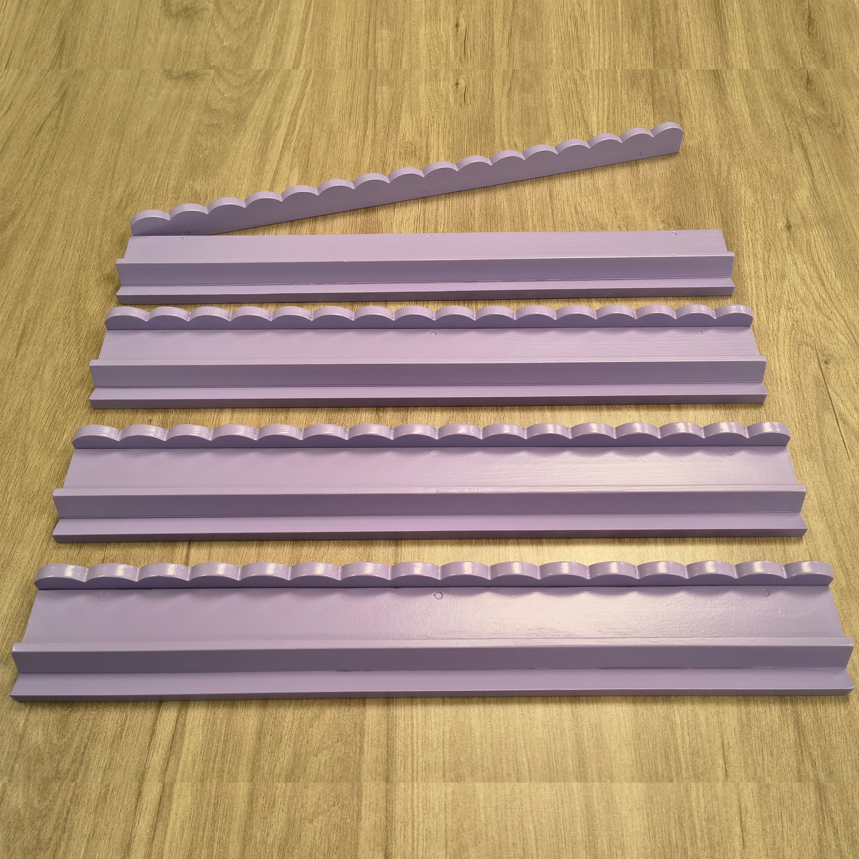 20 Inch Mahjong Racks | Set of 4 Real Wood Tile Racks with Magnetic Scalloped Pushers | Choice of 6 Colors | Mah Jongg Racks